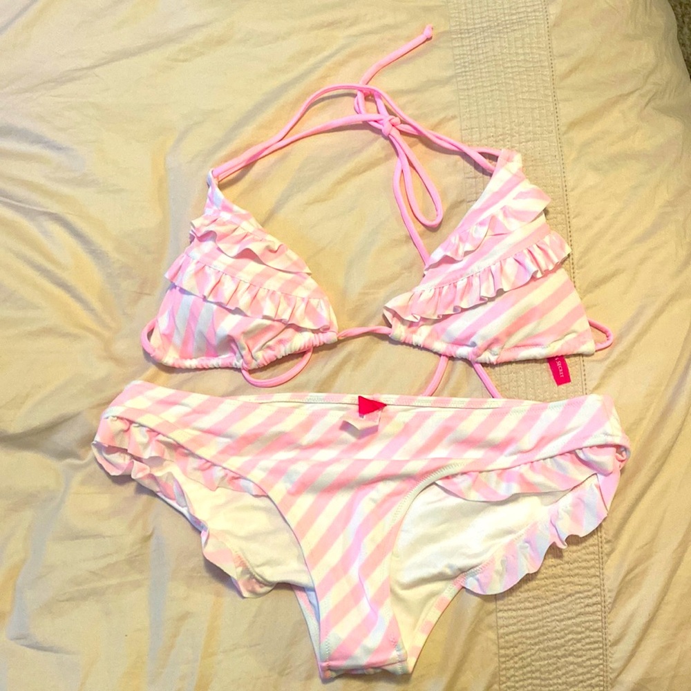 NWOT Victoria’s Secret bathing suit